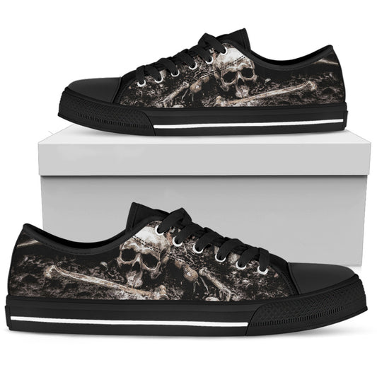 Macabre Black Women's Low Tops Shoes