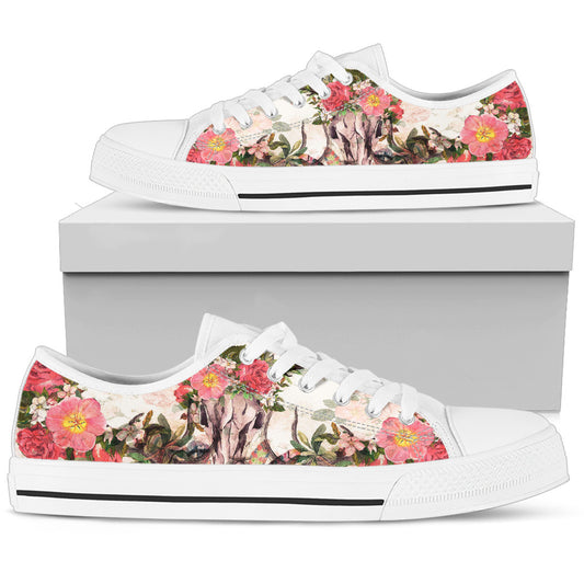 Fantasy Garden Floral Kicks Women's Low Top Shoes