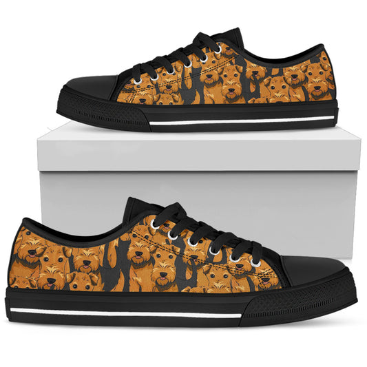 Airedale Terrier Women's Low Top Sneakers