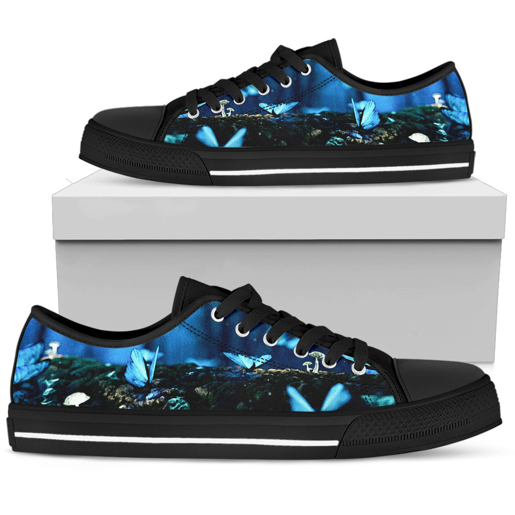 Women's Low Tops Blue Butterflies Animal Sneakers