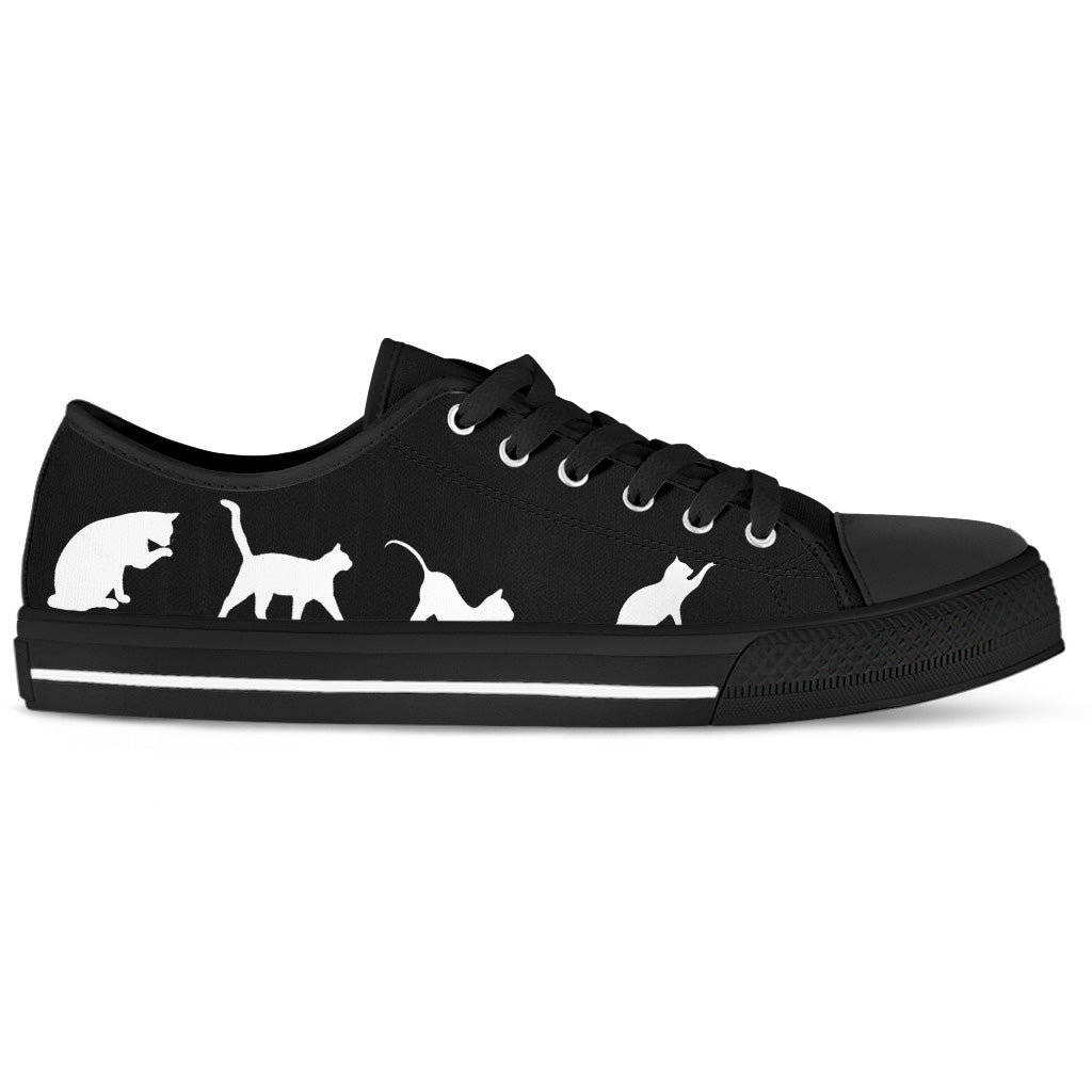 Black and White Cats Women's Low Top Shoe