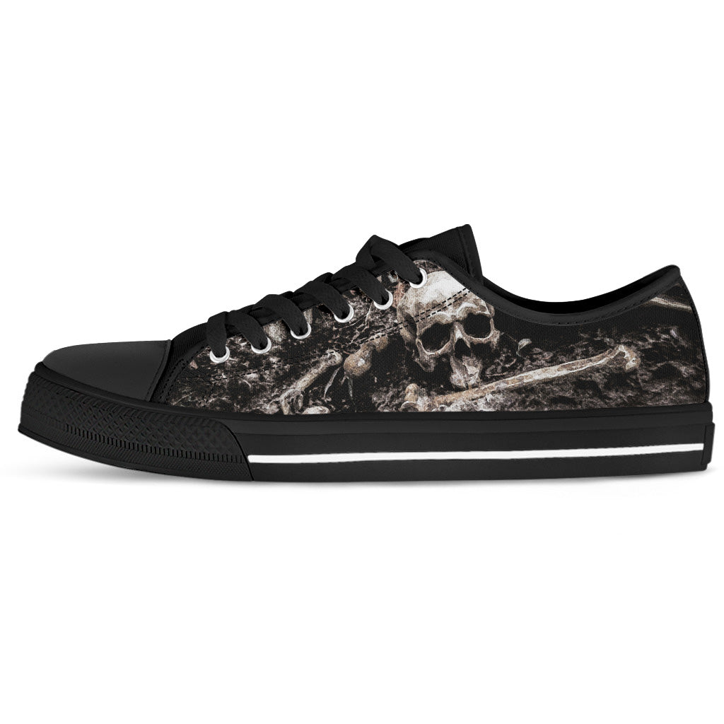 Macabre Women's Low Tops Shoes