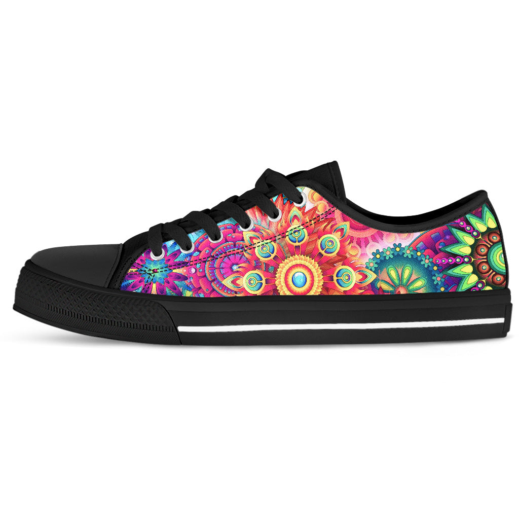 Women's Low Tops Colorful Black Sole Sneakers