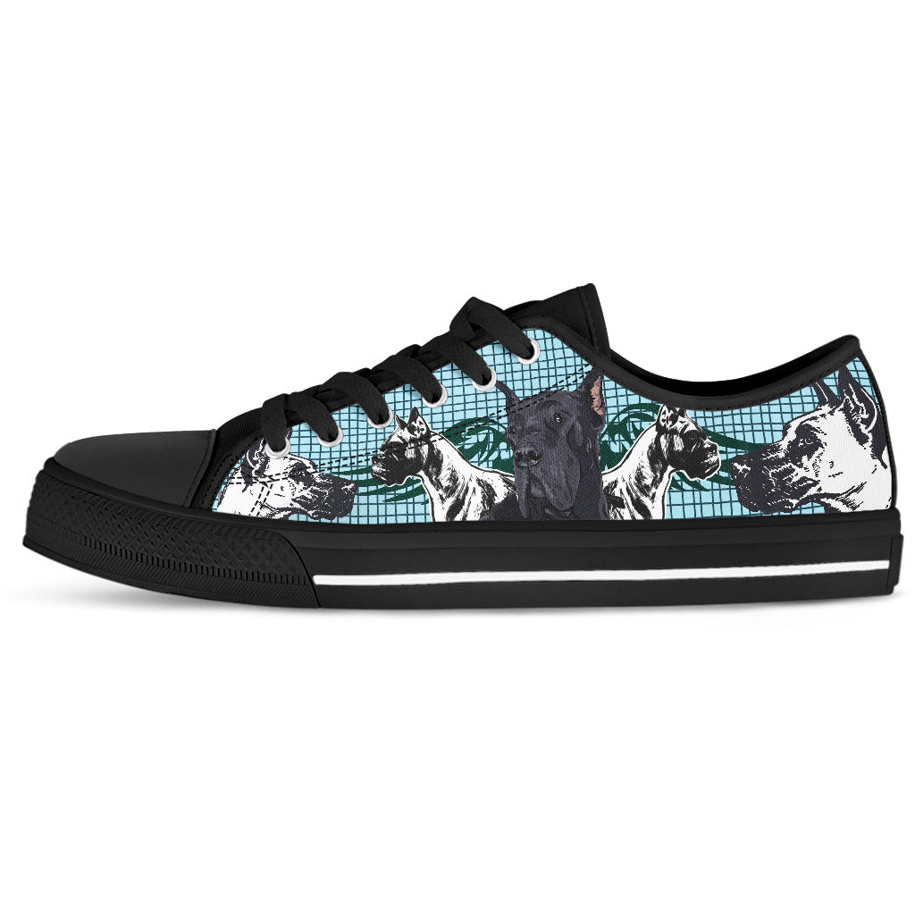 Great Dane Women's Low Top Shoes