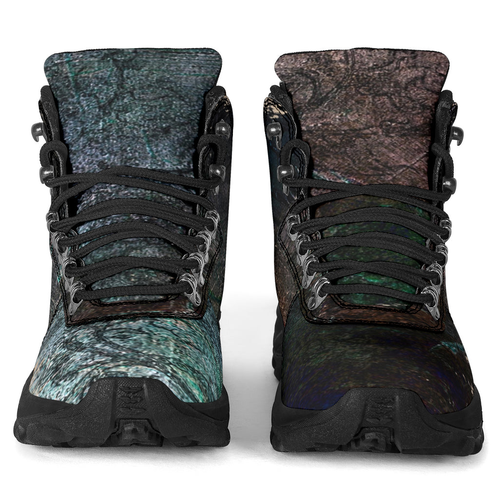 Abstract Grunge Pattern Alpine Boots
