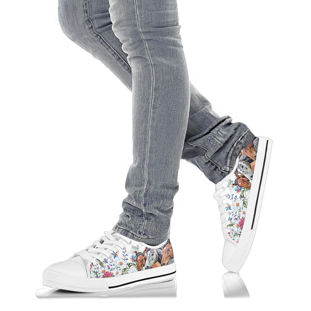Horse And Flowers Women Low Tops Shoes