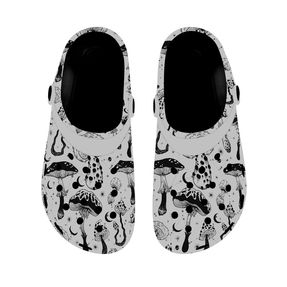 Black White Mushrooms Women's Clogs Black Sole