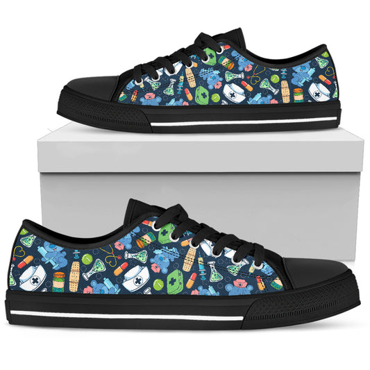 Nurse Doodle Black Women's Low Top Shoes