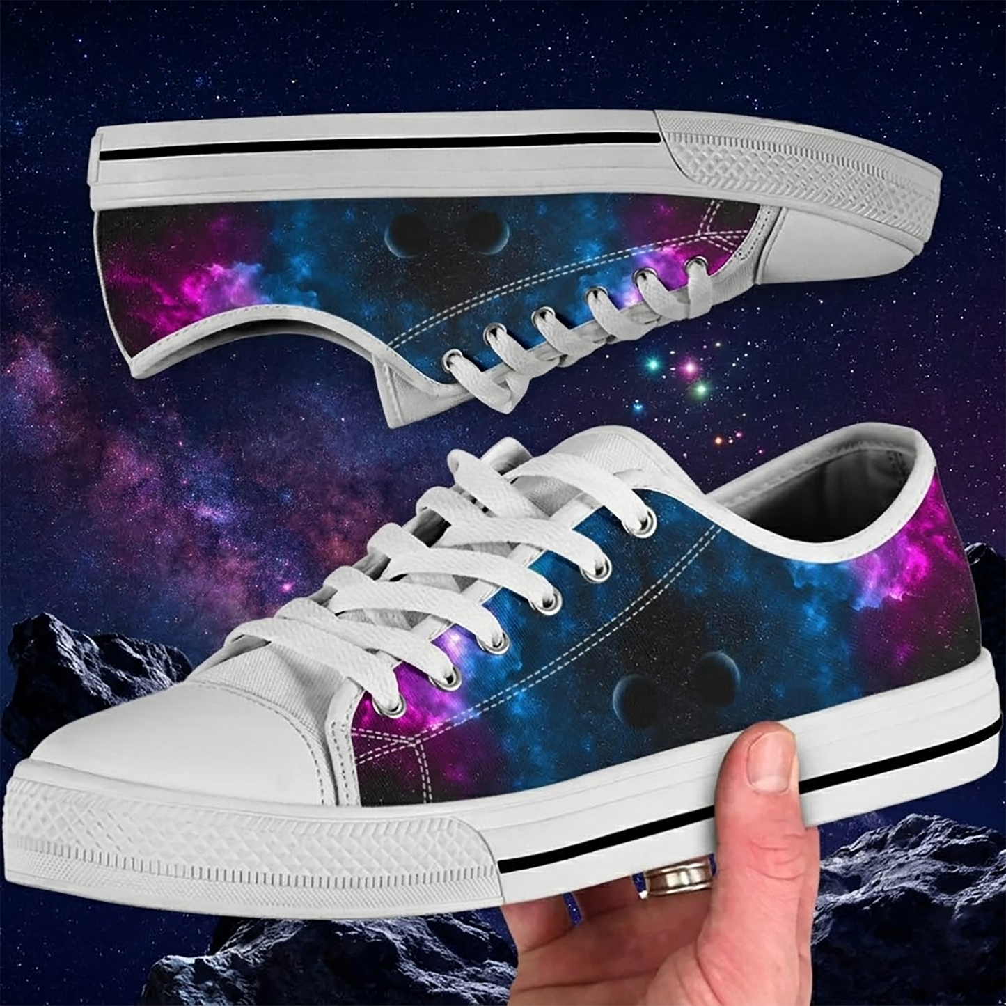 Galaxy Stars Women's Low Top Sneakers
