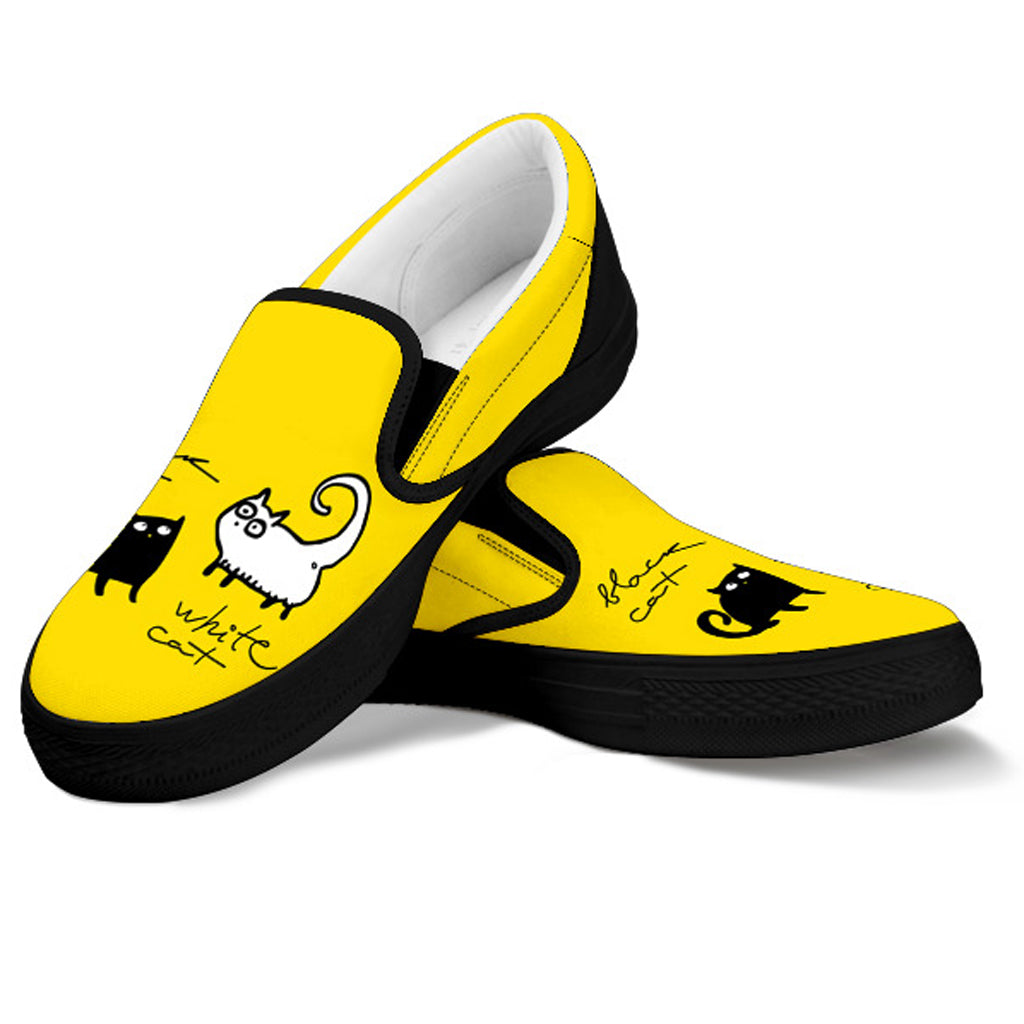 Black and White Cat on Yellow Women's Slip Ons