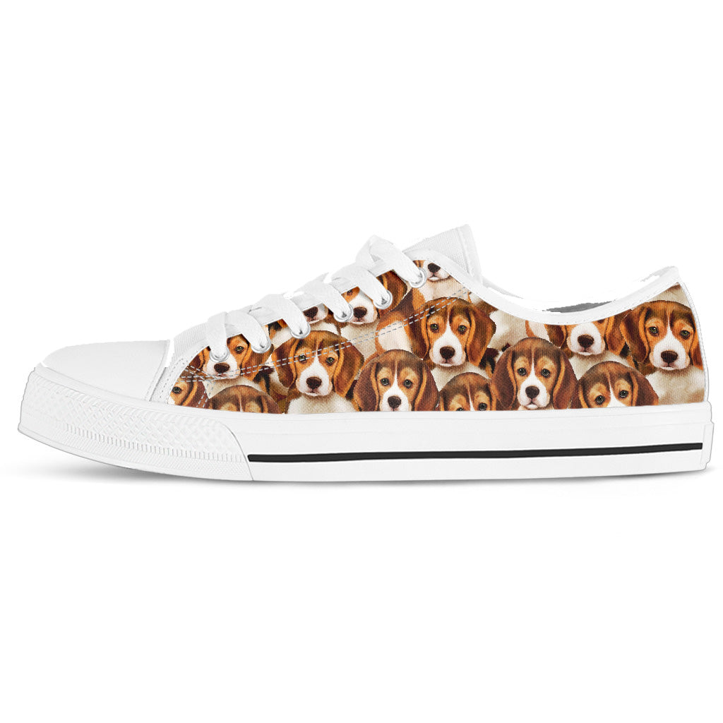 Lovable Beagle Puppy Women's Low Top Sneakers