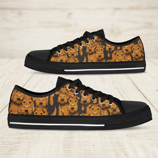 Airedale Terrier Women's Low Top Sneakers