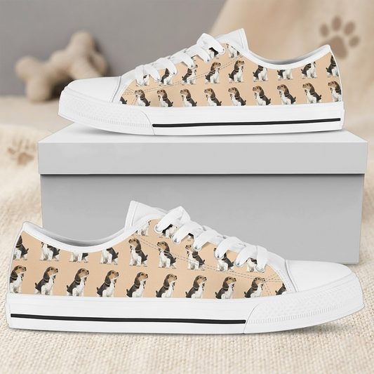 Beagle Women's Low Top Shoes