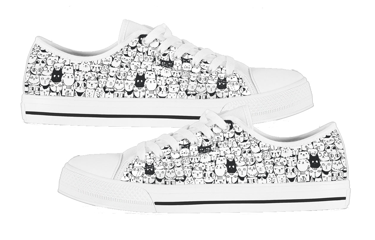 Tiny Little Kitty Cat Faces Women's Low Top Sneakers